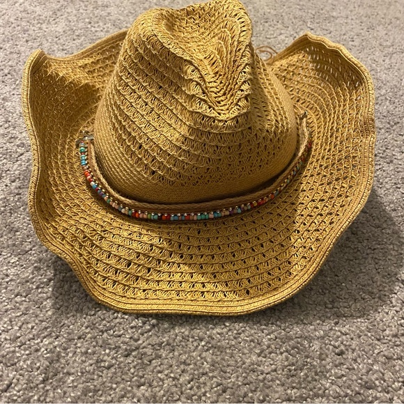 Scala Boston Proper Hat Women’s O/S Tan Paper Beaded Beach Boho Cowgirl NWT - Picture 1 of 9